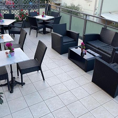 Hotel Liana Rimini Ngoại thất bức ảnh